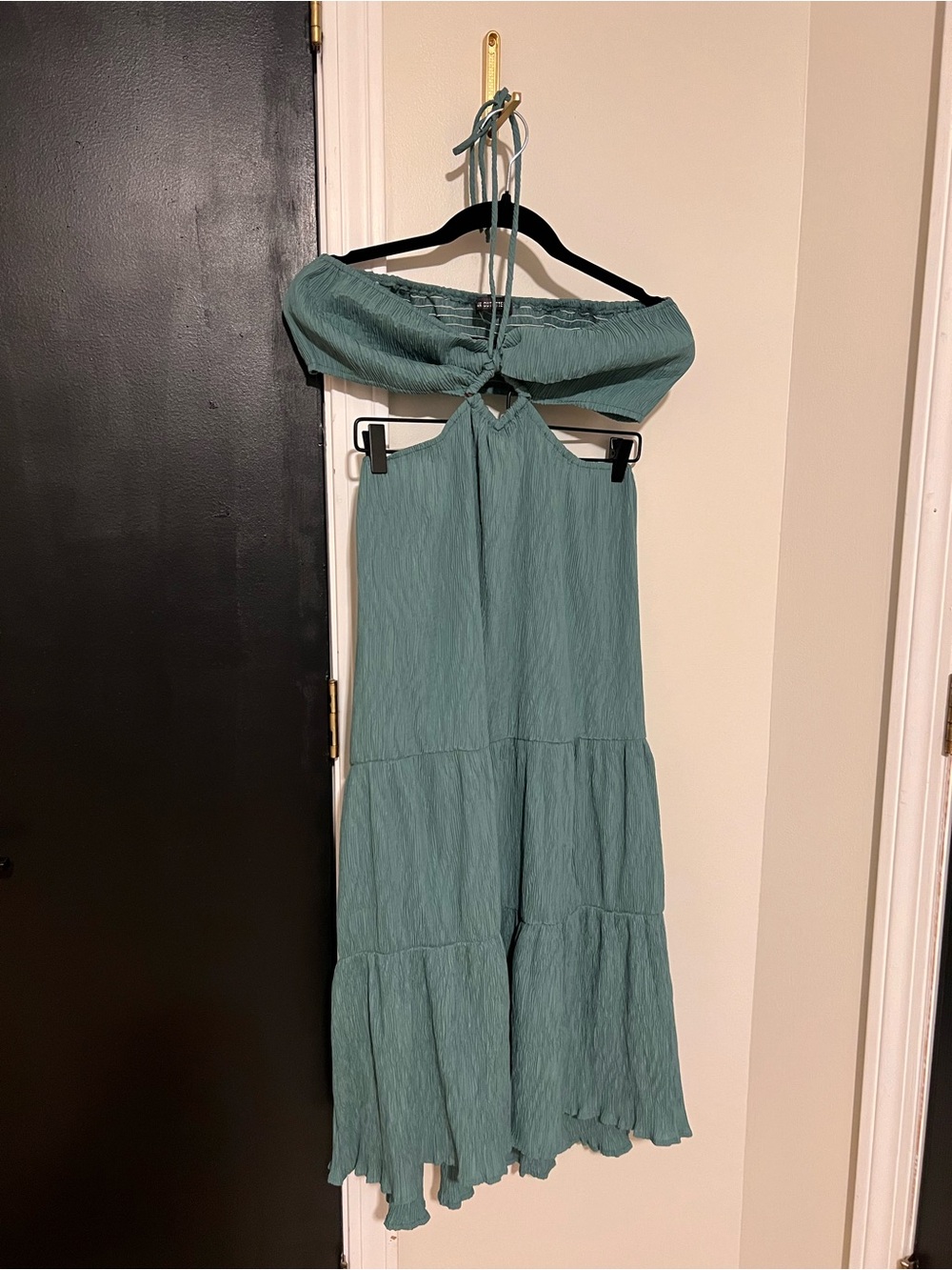 NWOT Urban Outfitters Esmee Teal Halter Cutout Midi Dress - Size Large - Picture 4 of 11